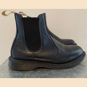 Dr. Martens, Vegan Felix Chelsea boots, great condition, 6